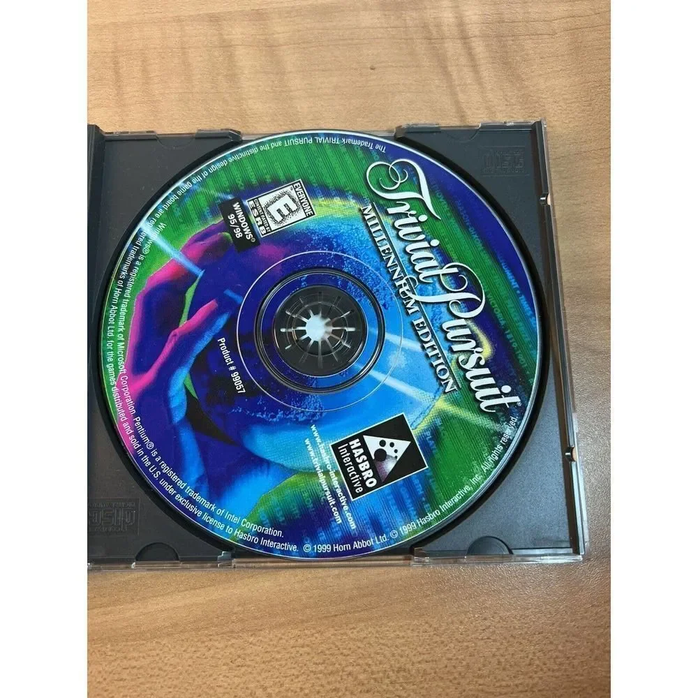 Trivial Pursuit Millennium Edition Hasbro Interactive WIN 95/98 CD ROM 1999
